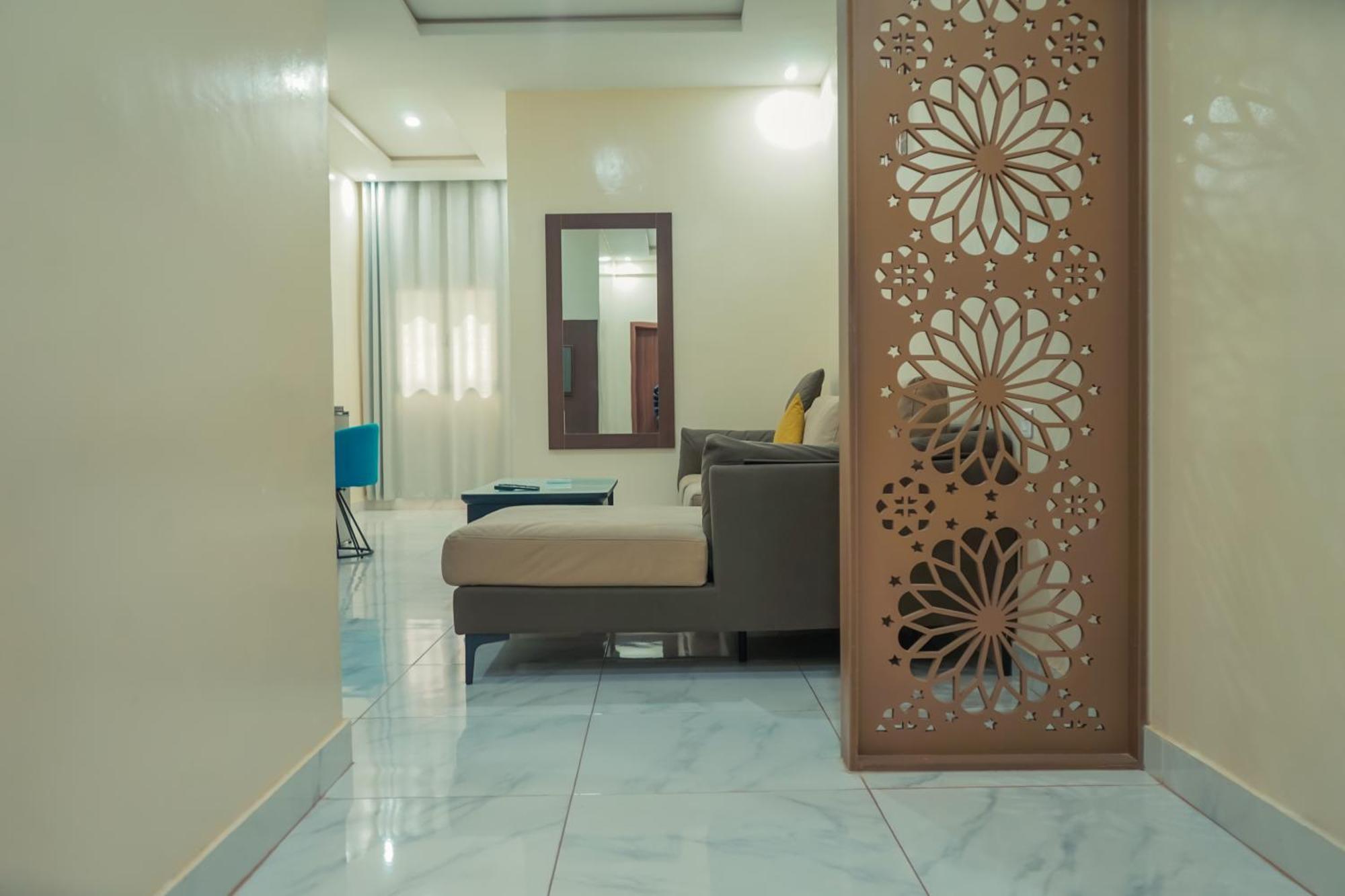 Urban Hotel ヌアクショット エクステリア 写真