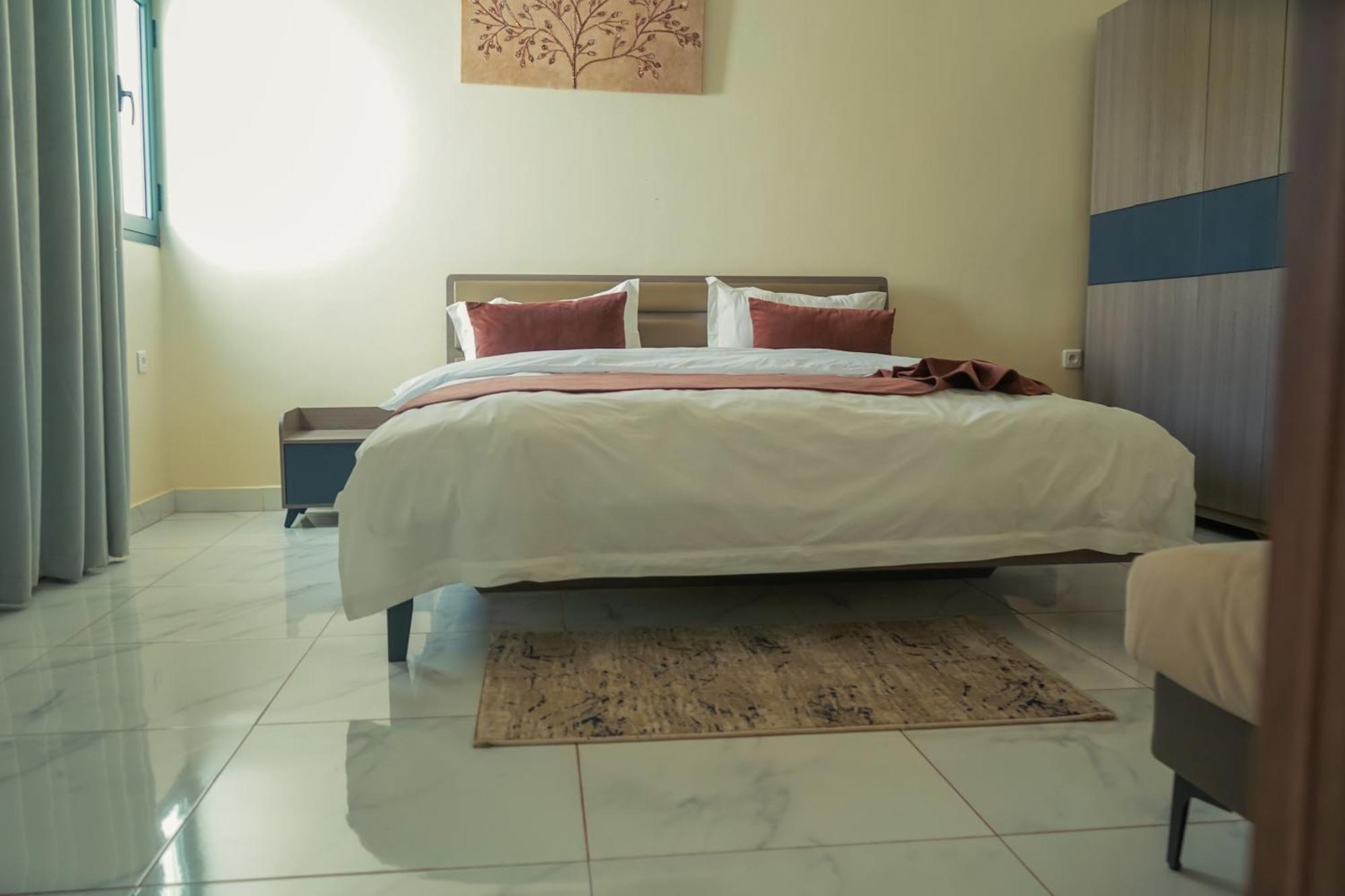 Urban Hotel ヌアクショット エクステリア 写真